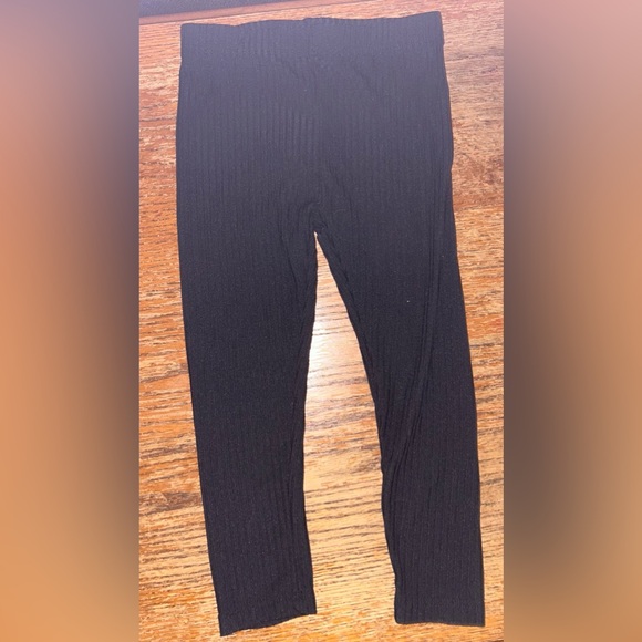 Bundle of 4 different brands of Girls size 3t pants - Picture 4 of 9